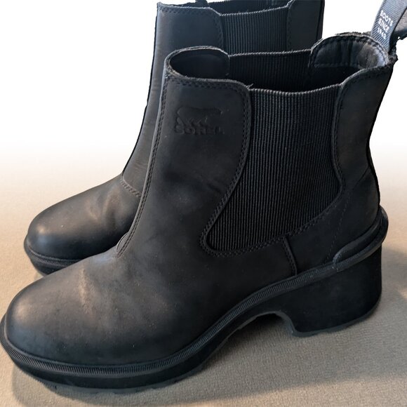 Sorel Hi-Line heel women's chelsea boot barely worn sz US11 - Picture 1 of 7